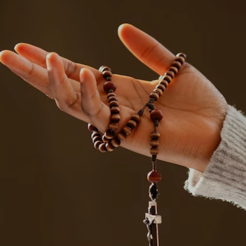 Holy Land Rosaries & Prayer Beads